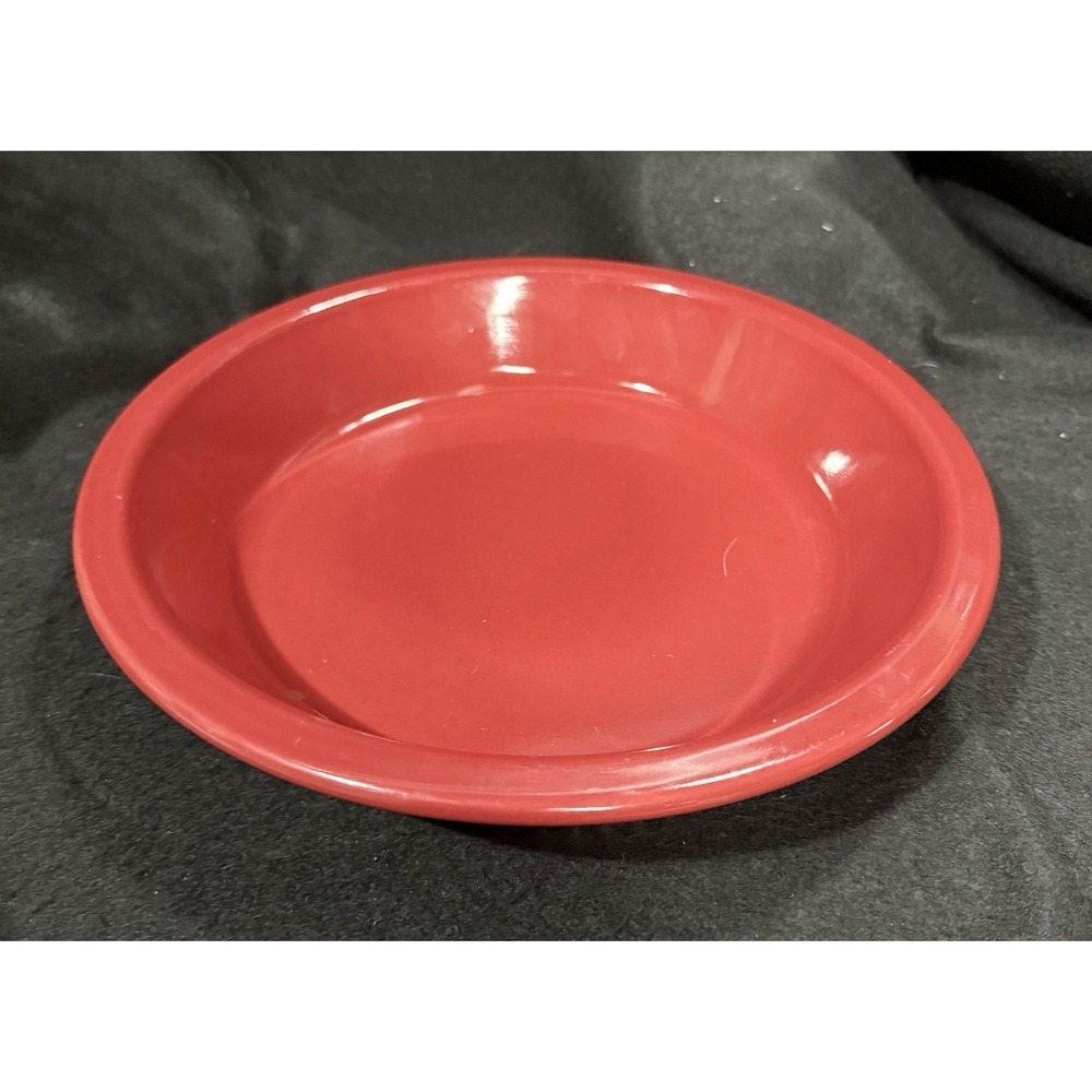 PFALTZGRAFF USA Red Ceramic Pie Plate 10 3/8" SMOOTH EDGE